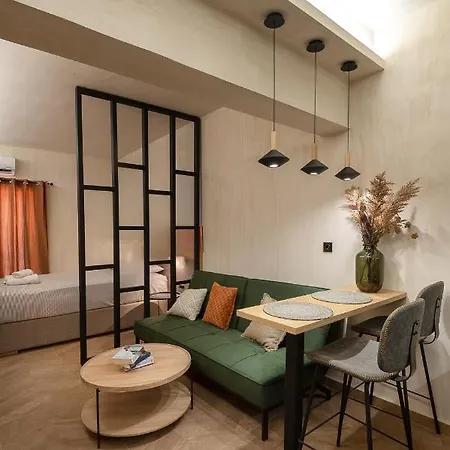 Leo Διαμέρισμα *